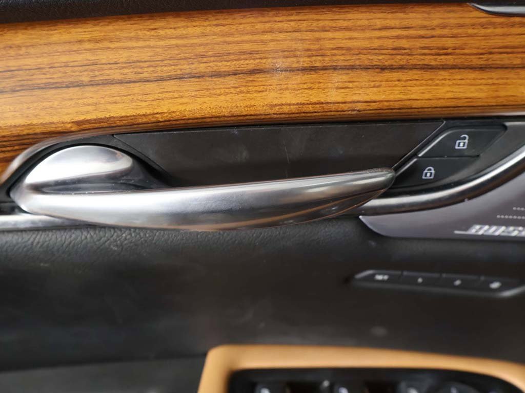 Used 2022 Cadillac XT5 Premium Luxury image 36