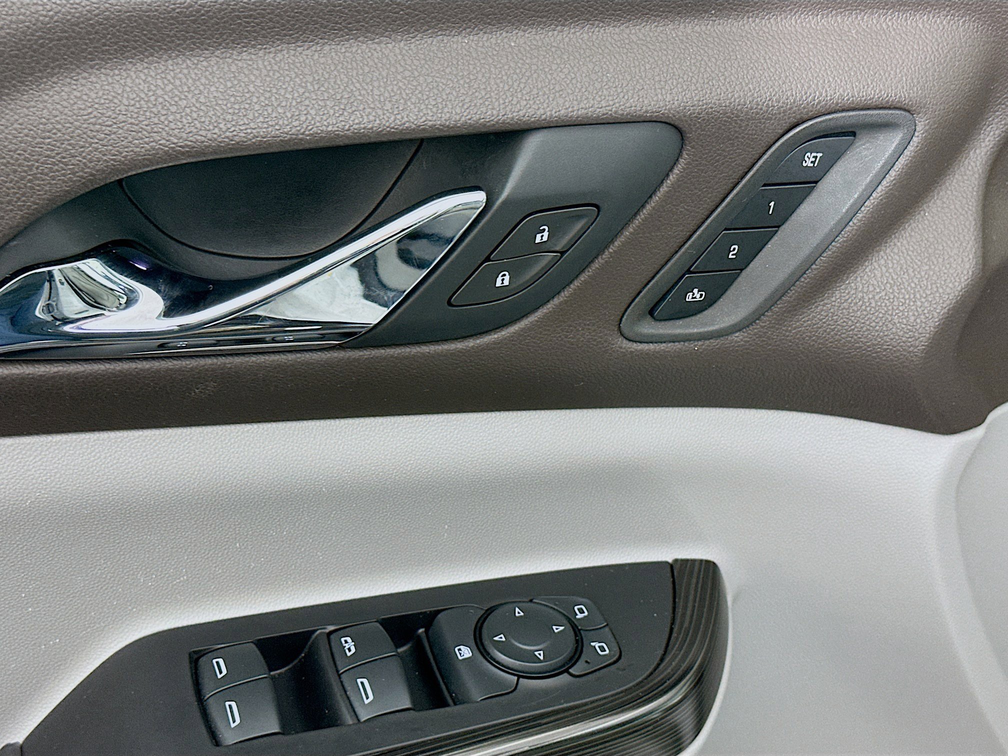 Used 2019 GMC Acadia SLT image 15