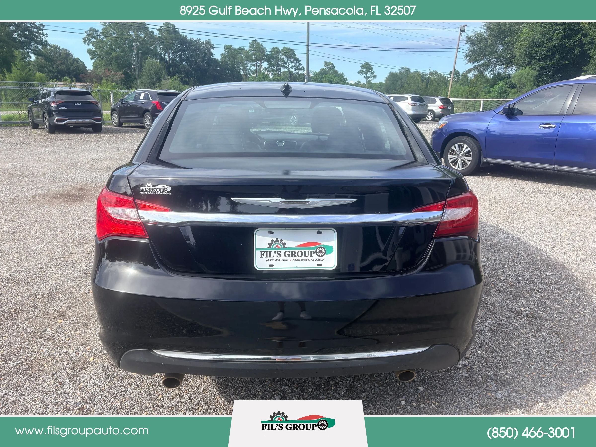 Used 2014 Chrysler 200 Limited FWD image 4
