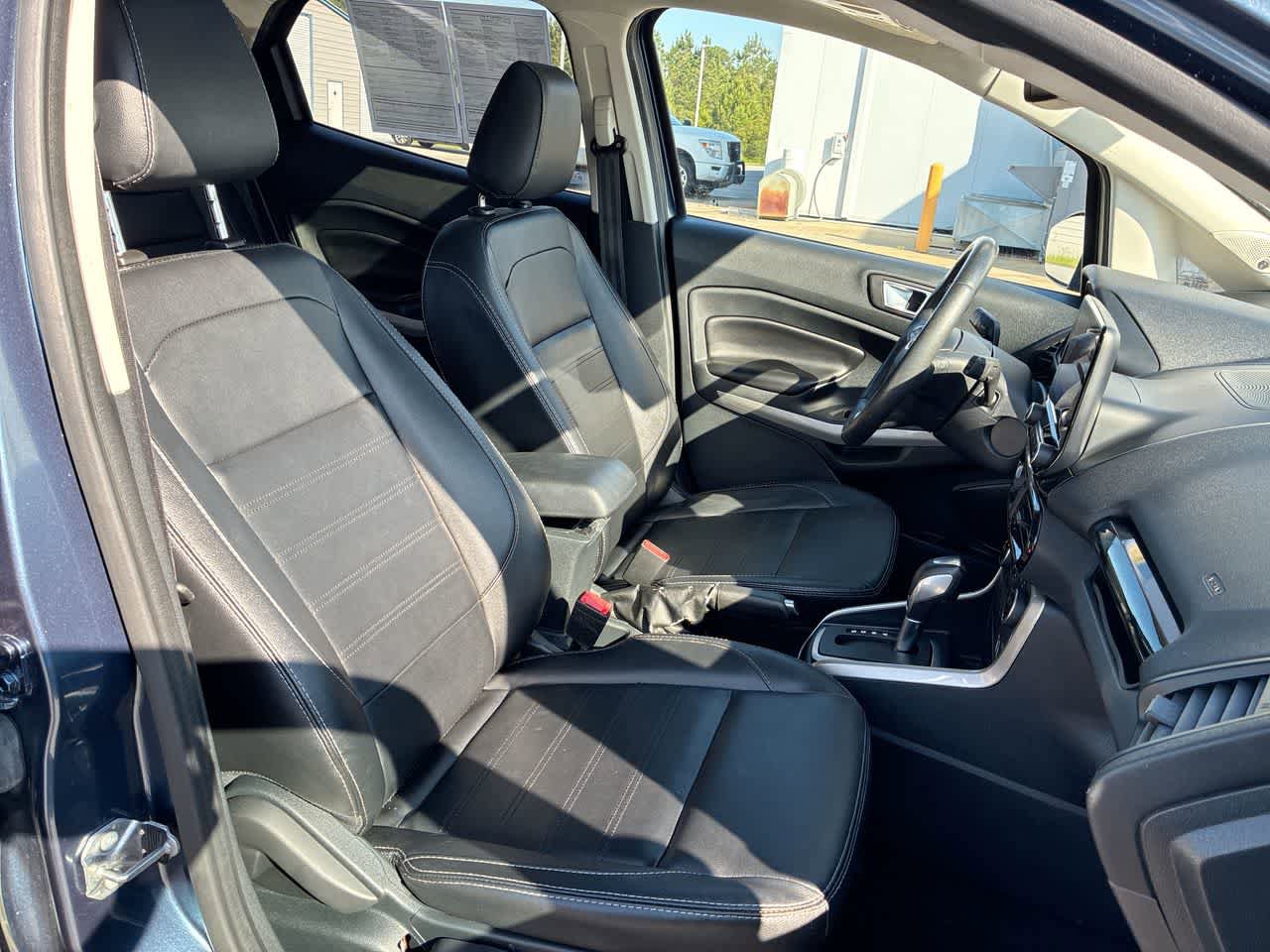 Used 2021 Ford EcoSport Titanium FWD image 28