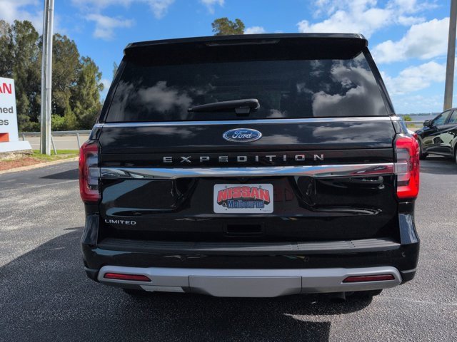 Used 2024 Ford Expedition Limited image 5