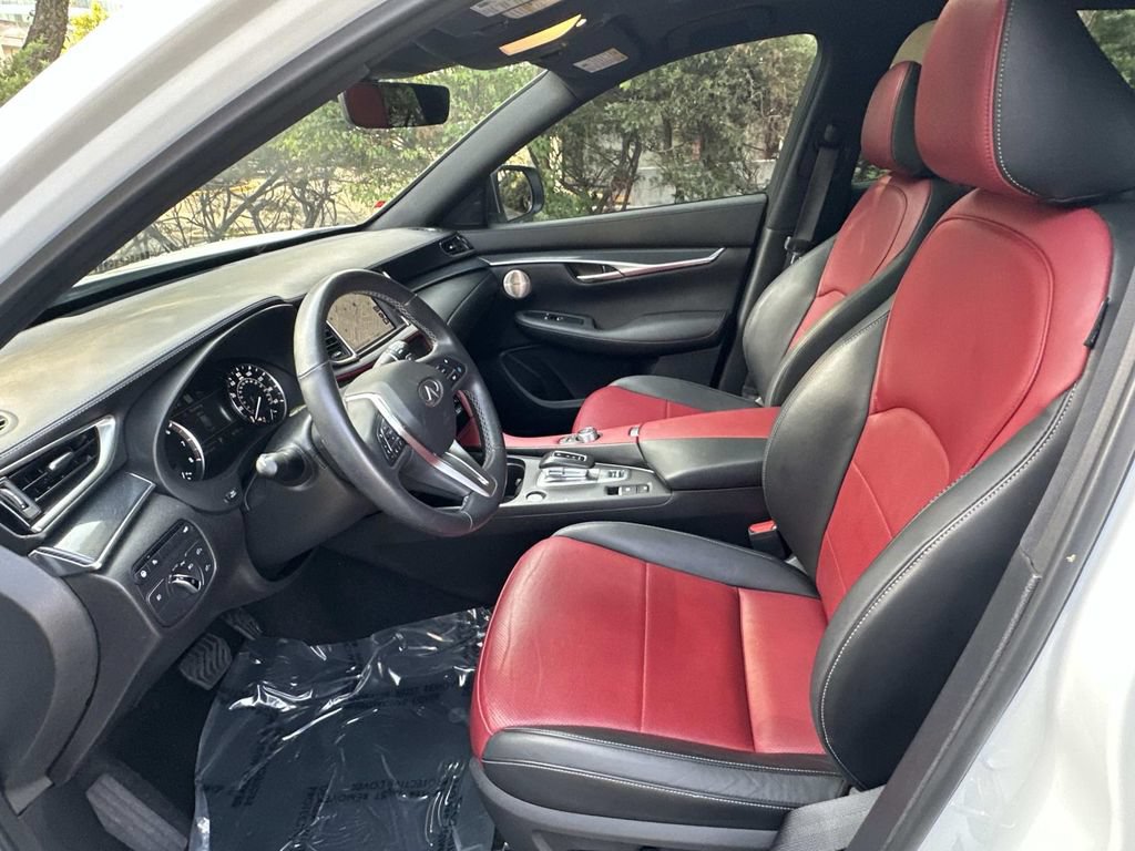 Used 2023 INFINITI QX50 Sport FWD image 17