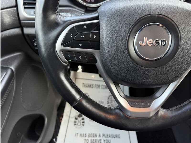 Used 2018 Jeep Grand Cherokee Altitude image 36