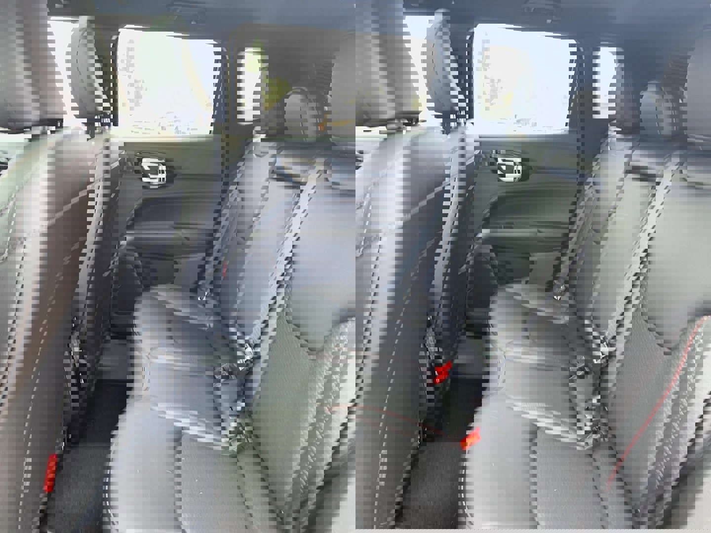 New 2026 Jeep Compass Trailhawk w/ Sun, Sound & Navigation Group image 9