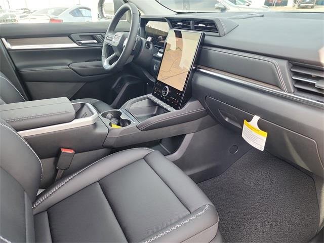 New 2026 GMC Terrain Denali image 17