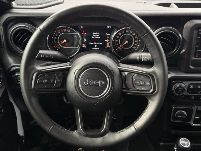 Certified 2022 Jeep Gladiator Sport AWD/4WD image 17