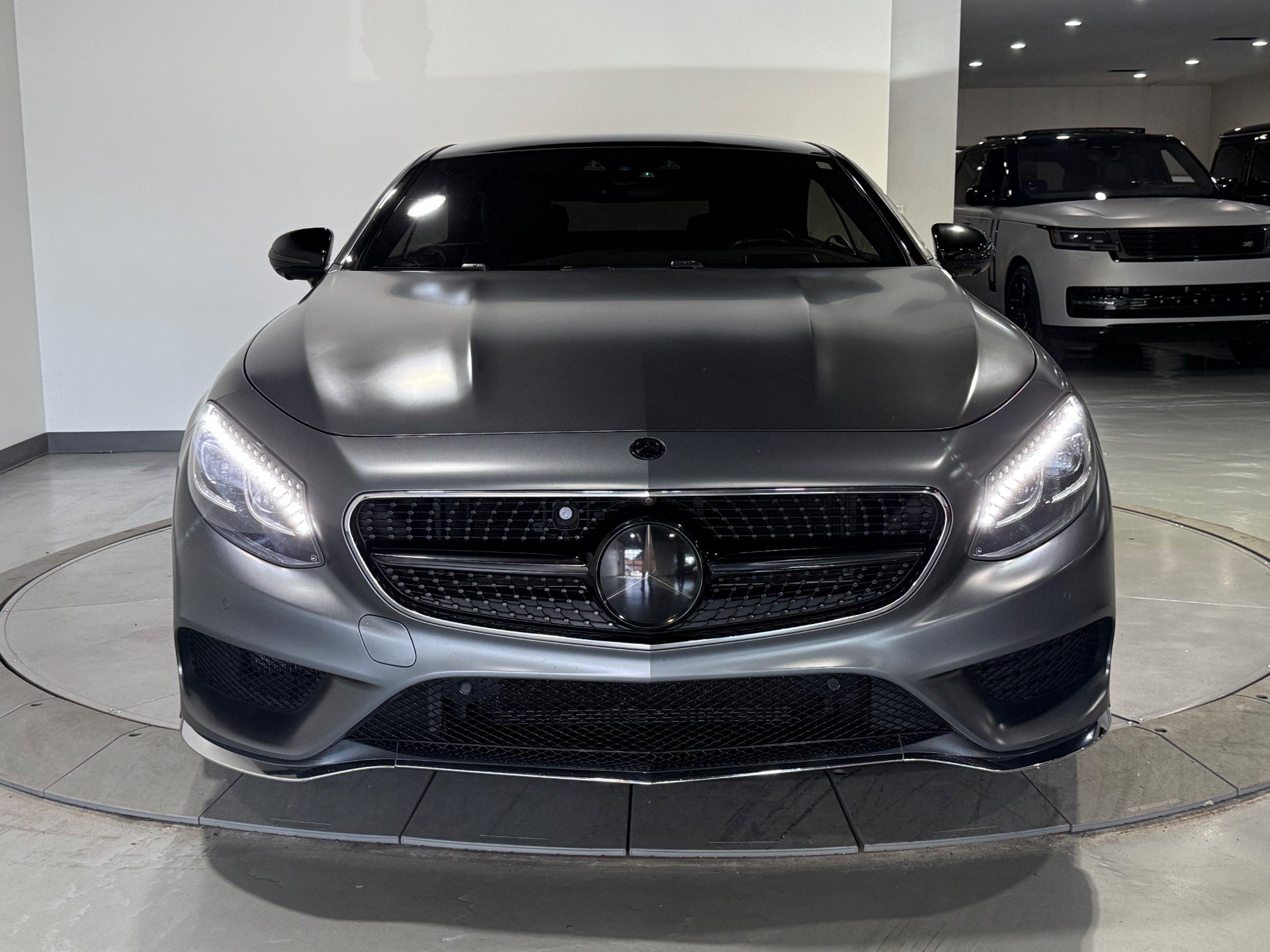 Used 2017 Mercedes-Benz S 550 4MATIC Coupe image 6