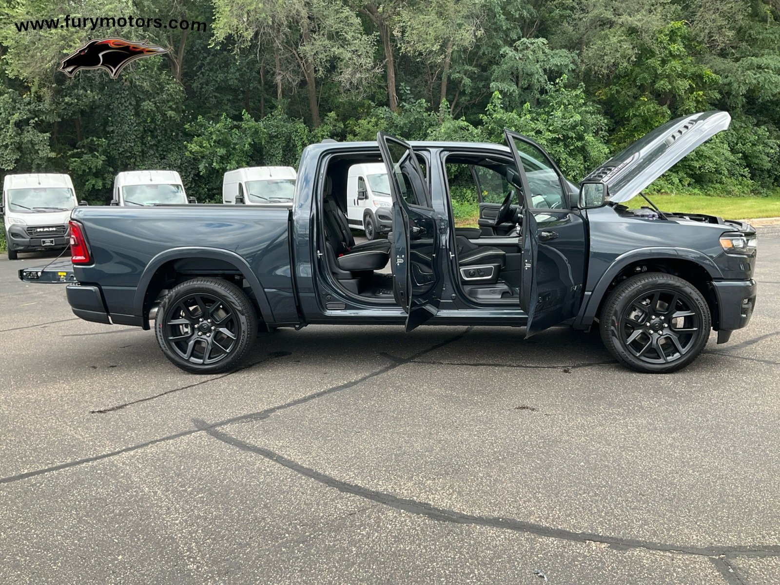 New 2026 RAM 1500 Laramie w/ Night Edition image 39