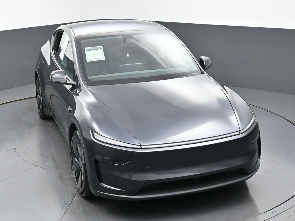 Used 2026 Tesla Model Y Long Range image 39