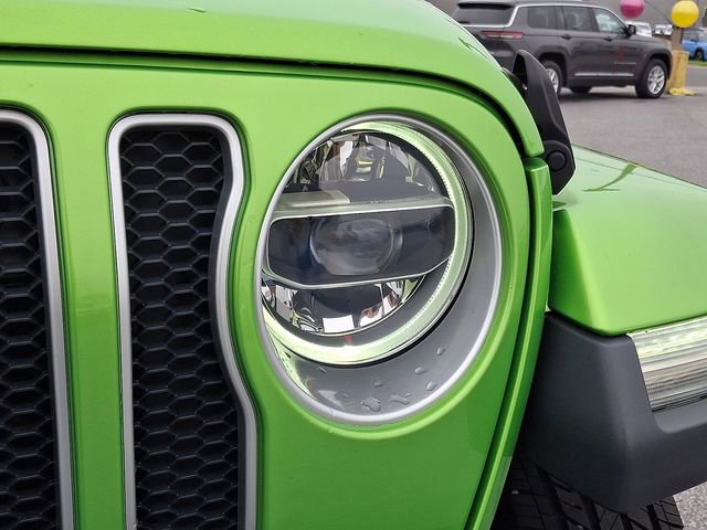 Used 2018 Jeep Wrangler Unlimited Sahara image 9