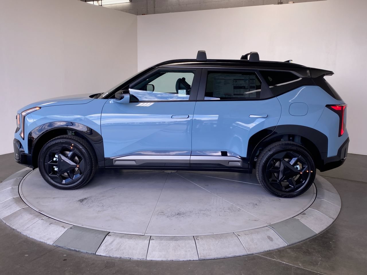 New 2027 Kia Seltos X-Line S AWD/4WD image 2