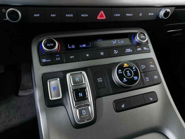 Used 2025 Hyundai Palisade SEL AWD/4WD image 16