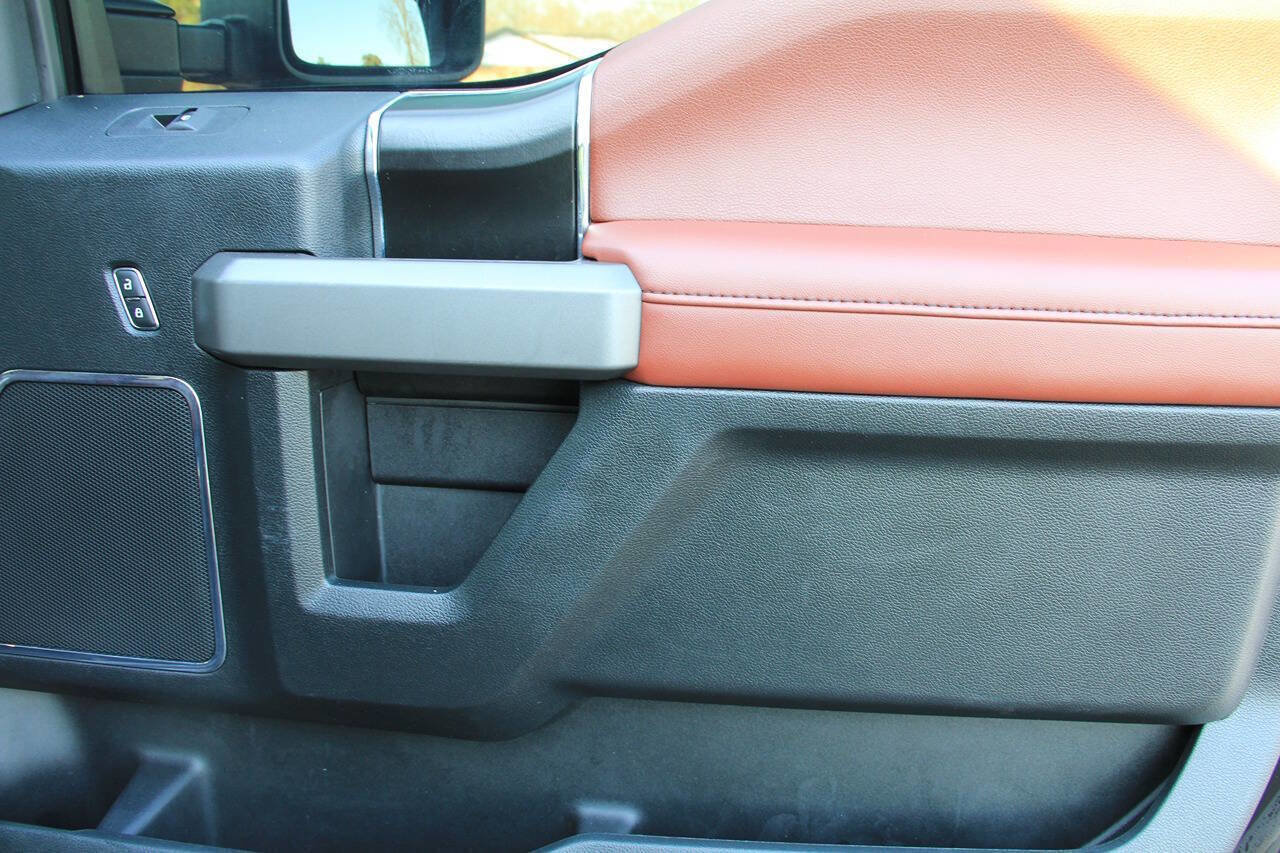 Used 2019 Ford F350 Platinum w/ Platinum Ultimate Package image 15