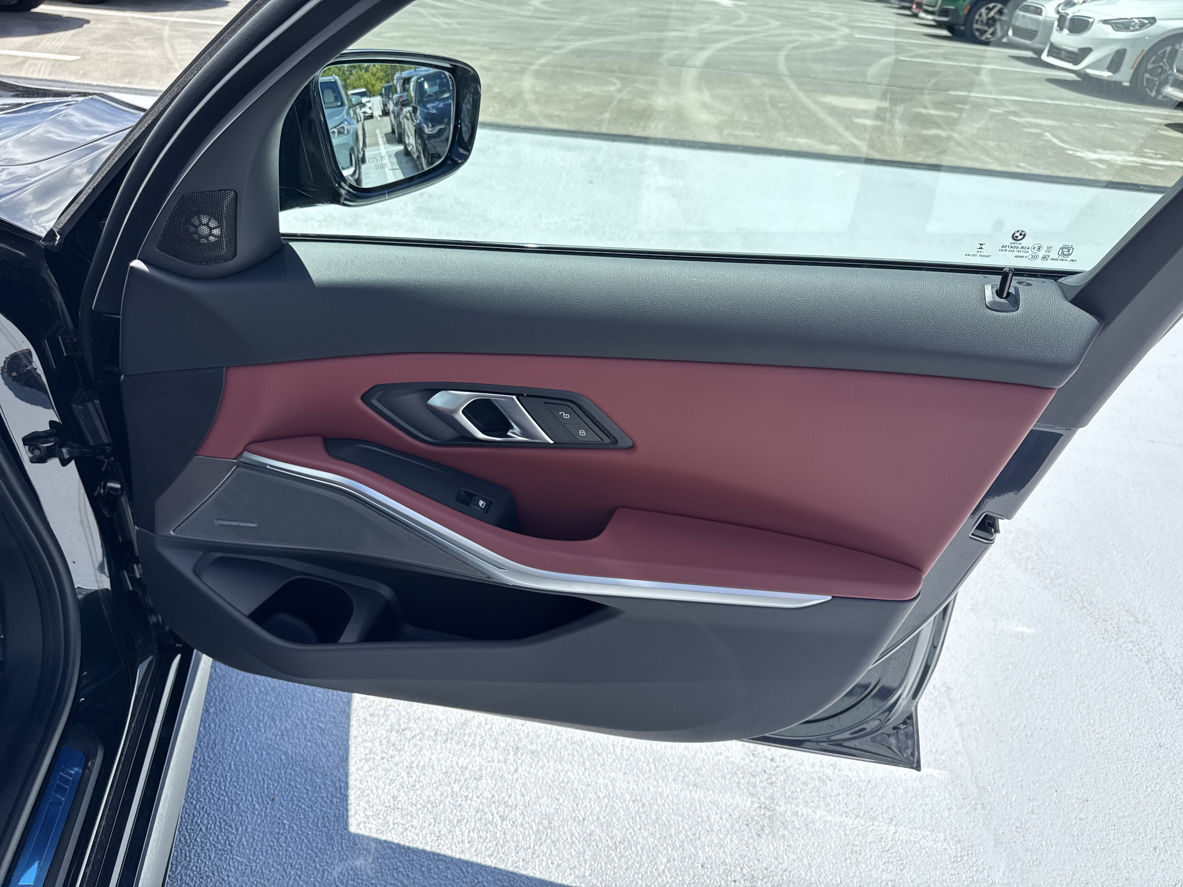 New 2026 BMW 330i Sedan w/ M Sport Package RWD image 8