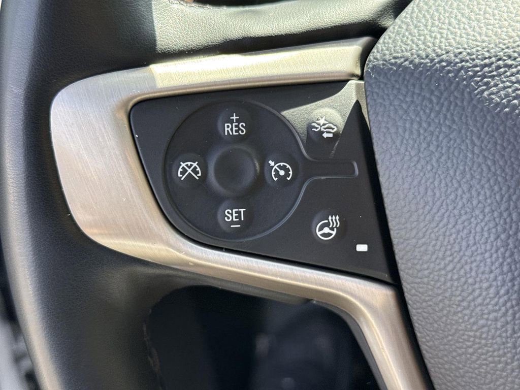 Used 2023 GMC Acadia Denali image 36