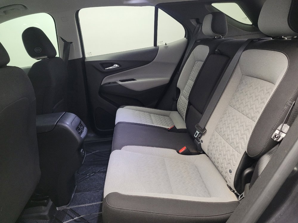 Used 2022 Chevrolet Equinox LS w/ LS Convenience Package image 18