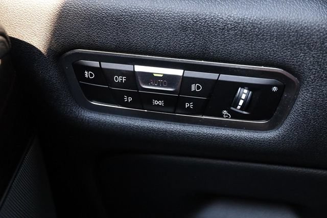 Used 2021 BMW X5 xDrive40i AWD/4WD image 24
