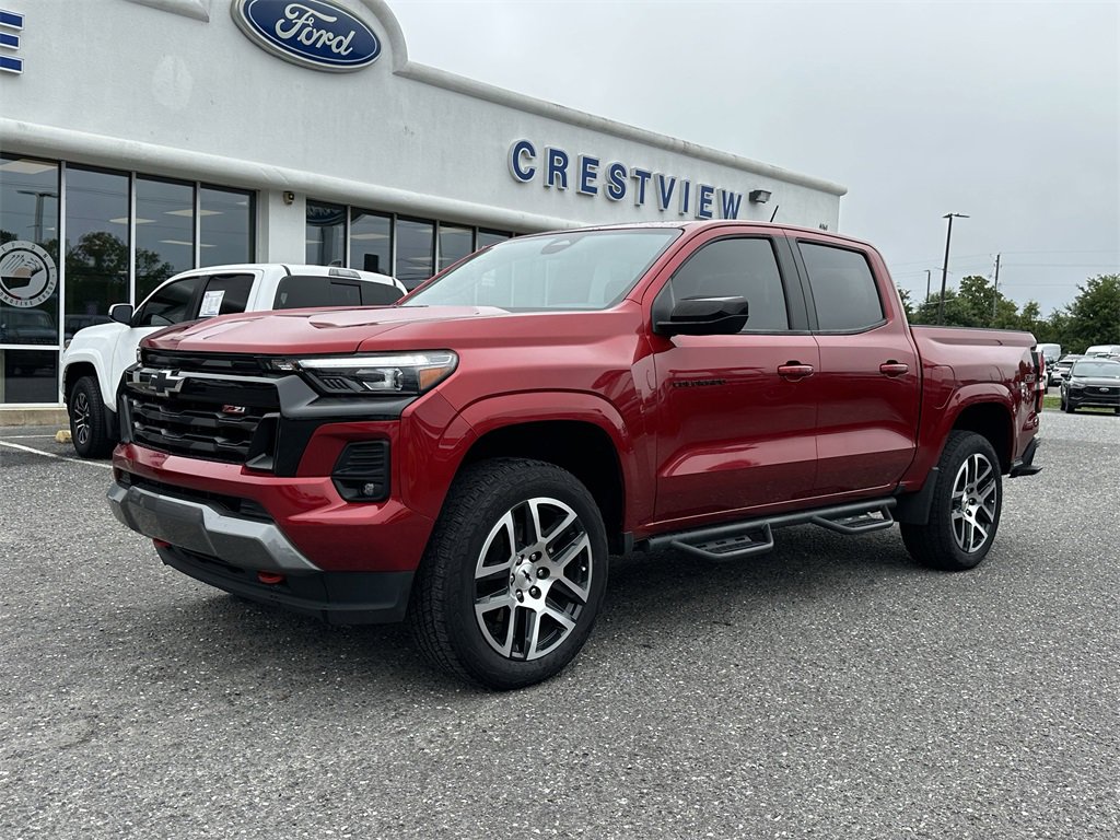 Used 2023 Chevrolet Colorado Z71 w/ Z71 Convenience Package 2 image 5