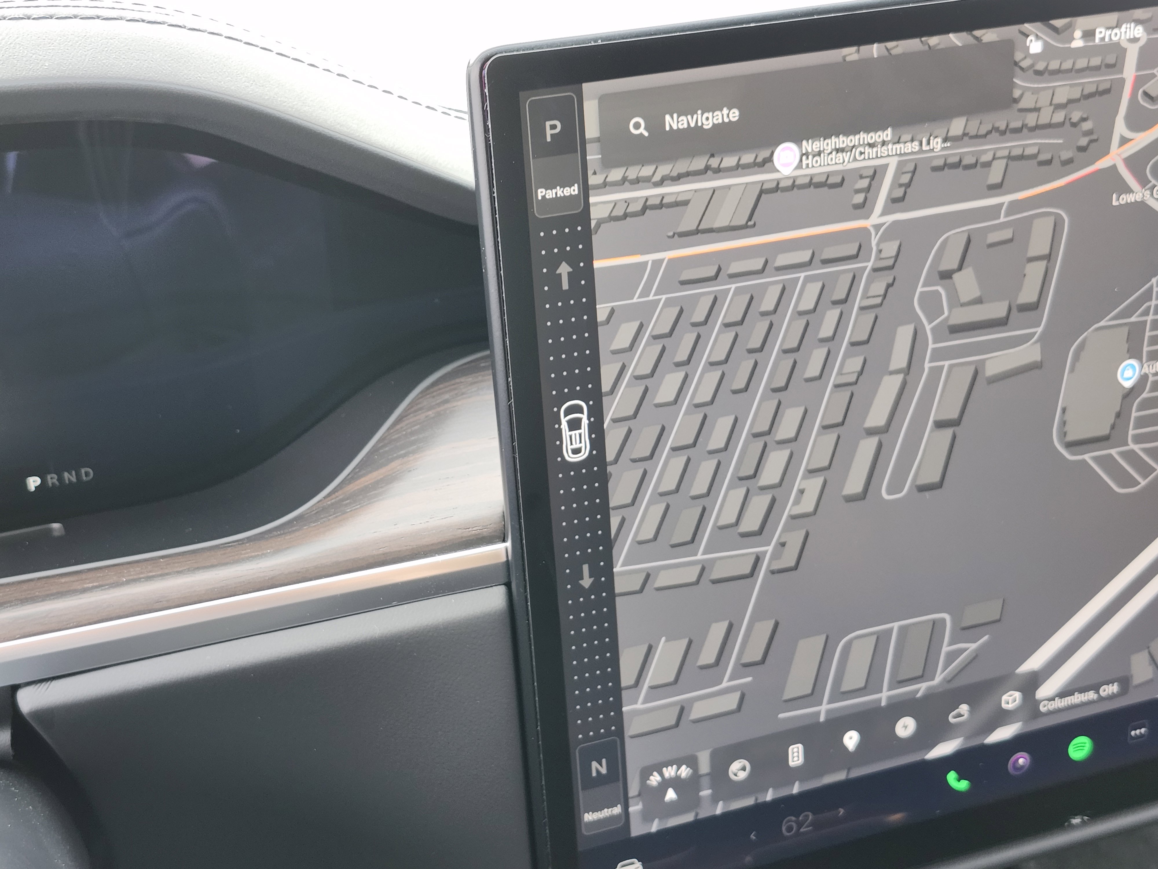 Used 2023 Tesla Model X image 8