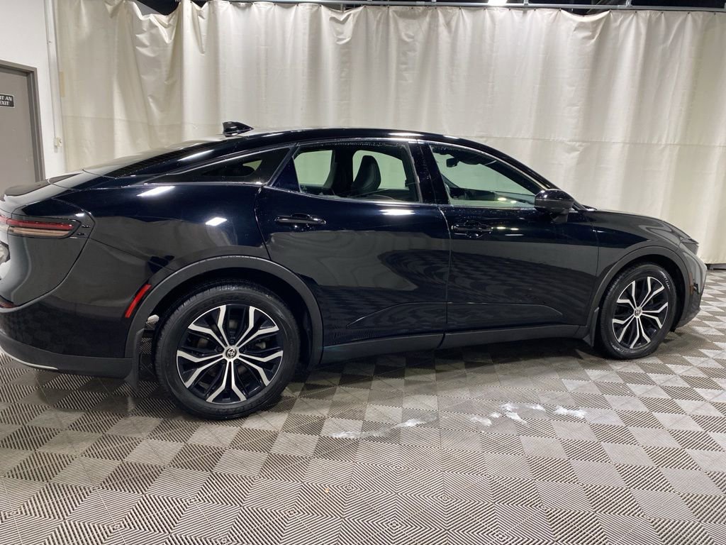 Used 2023 Toyota Crown XLE image 20