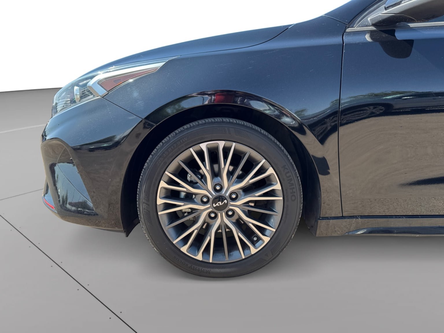 Used 2022 Kia Forte GT-Line w/ GT-Line Premium Package FWD image 9