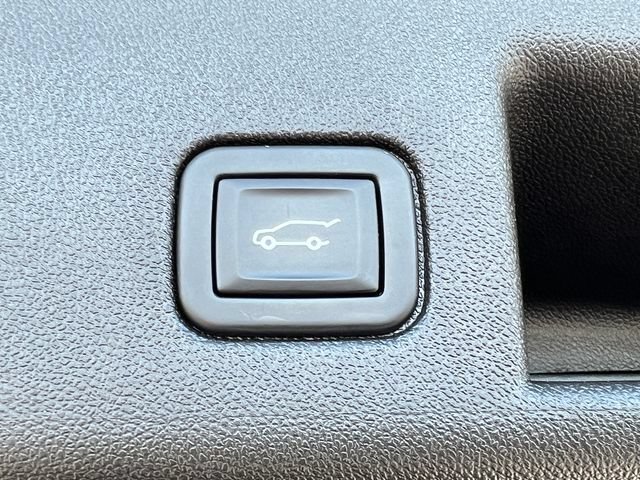 Certified 2023 Chevrolet Equinox LT w/ Driver Convenience Package AWD/4WD image 36