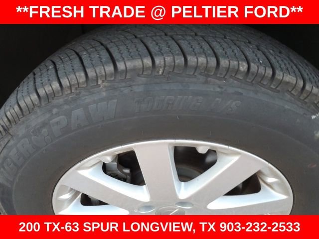 Used 2015 Chrysler Town & Country Touring image 5