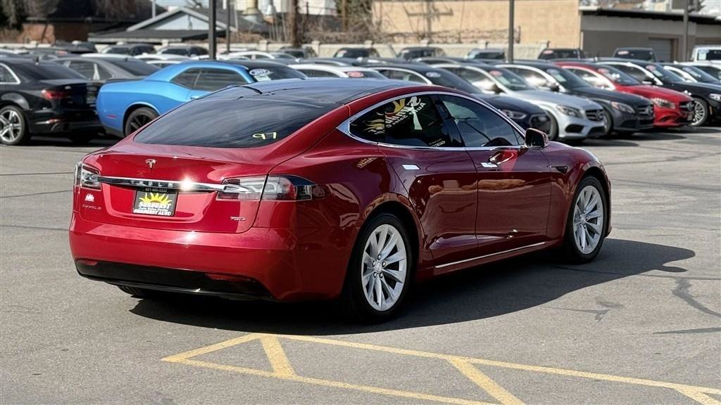 Used 2018 Tesla Model S 75D AWD/4WD image 7