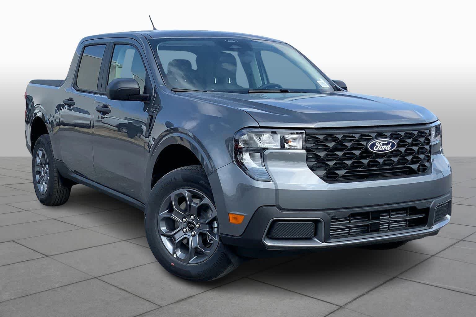 New 2026 Ford Maverick XLT FWD image 2