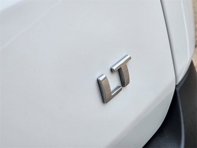 Used 2022 Chevrolet Traverse LT w/ LT Premium Package image 12