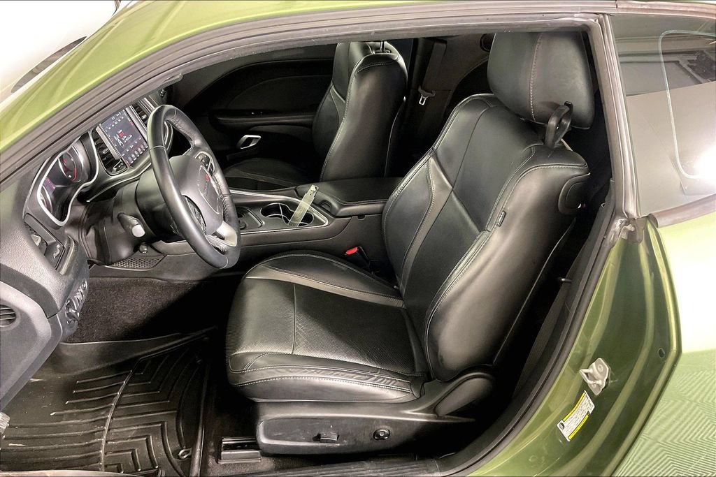 Used 2018 Dodge Challenger SXT Plus RWD image 29