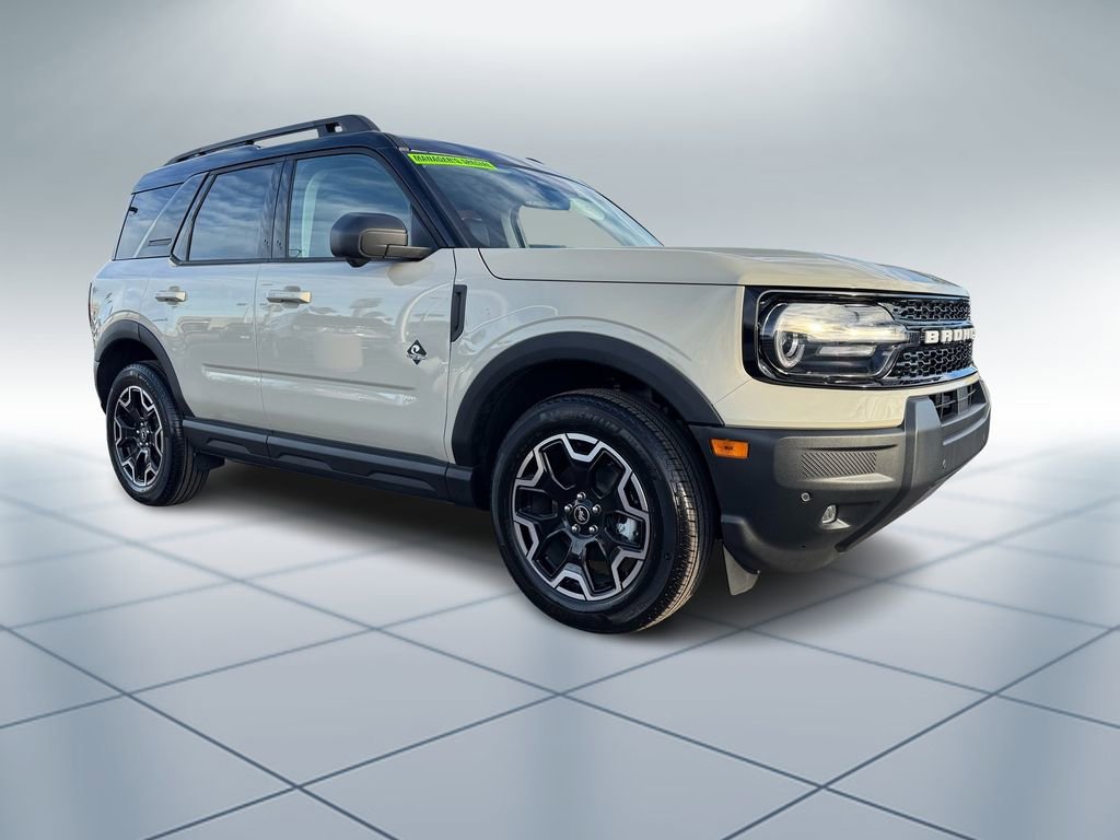 New 2025 Ford Bronco Sport Outer Banks w/ Outer Banks Tech Package+ image 2