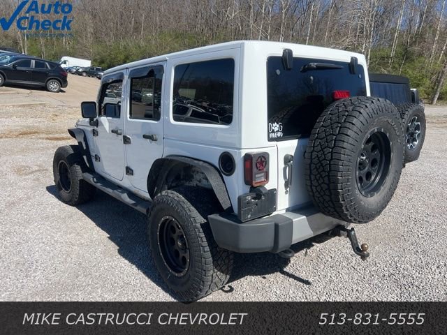 Used 2014 Jeep Wrangler Unlimited Sahara w/ Dual Top Group image 4
