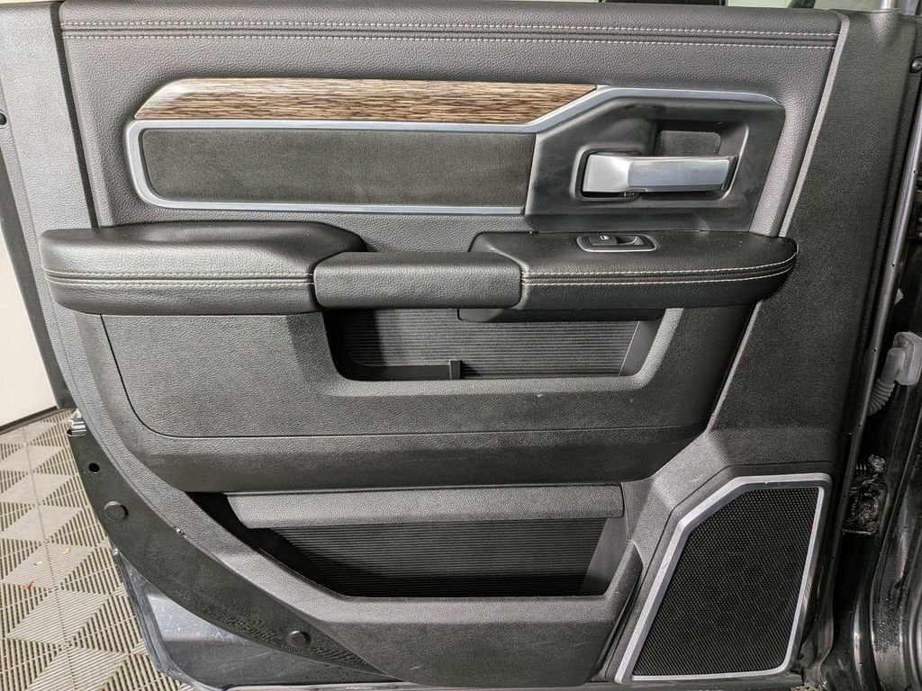 Certified 2021 RAM 2500 Laramie w/ Body Color Bumper Group image 31