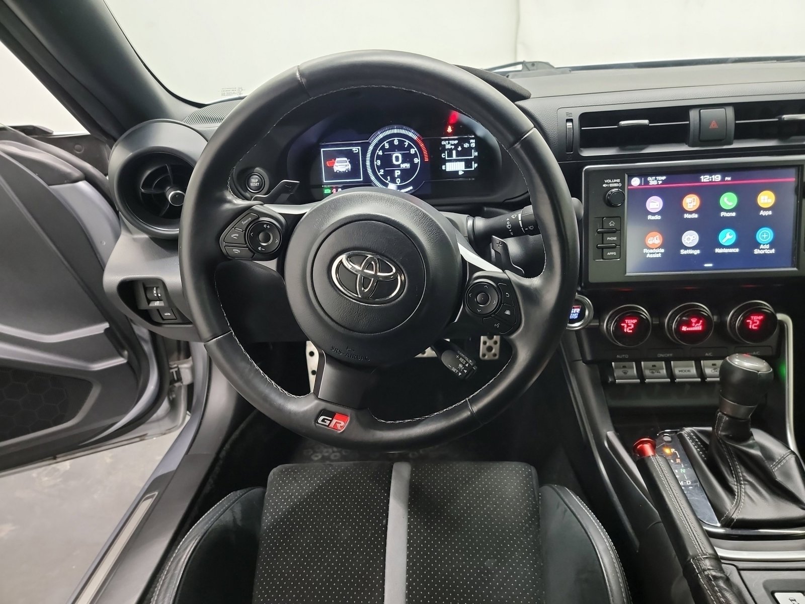 Used 2022 Toyota GR86 Premium image 16