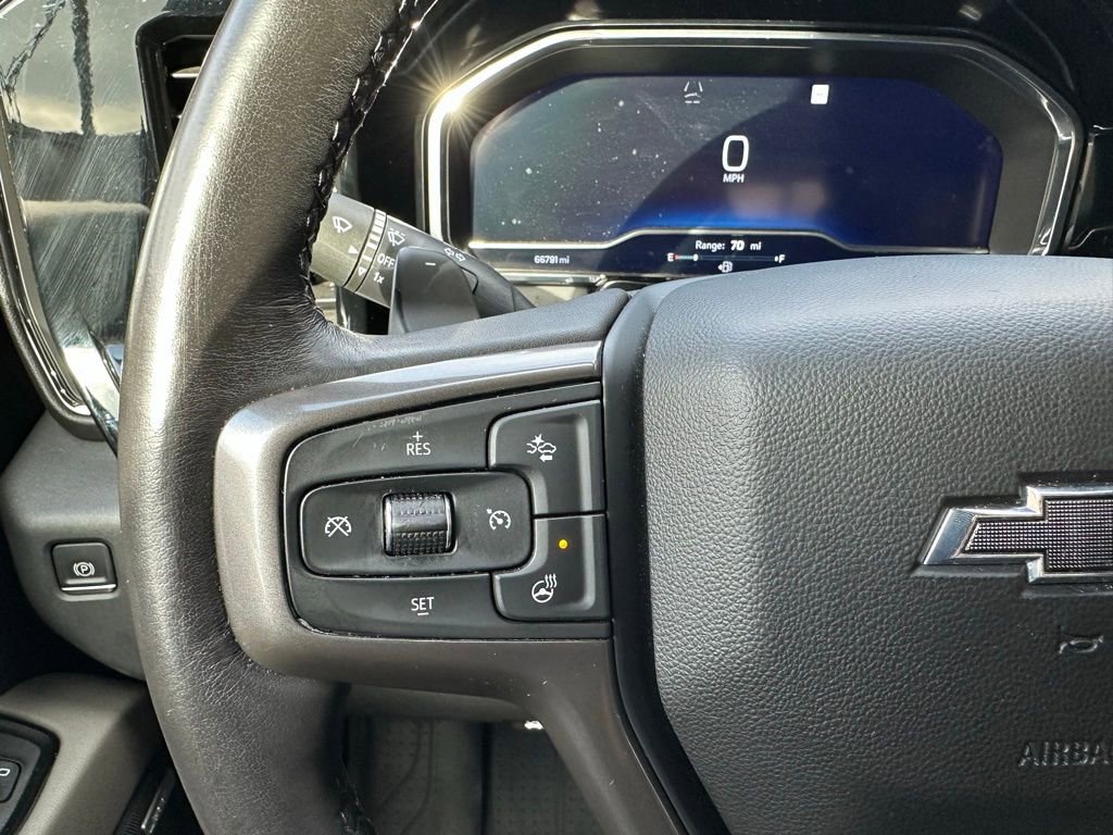 Used 2022 Chevrolet Silverado 1500 ZR2 w/ Technology Package image 18