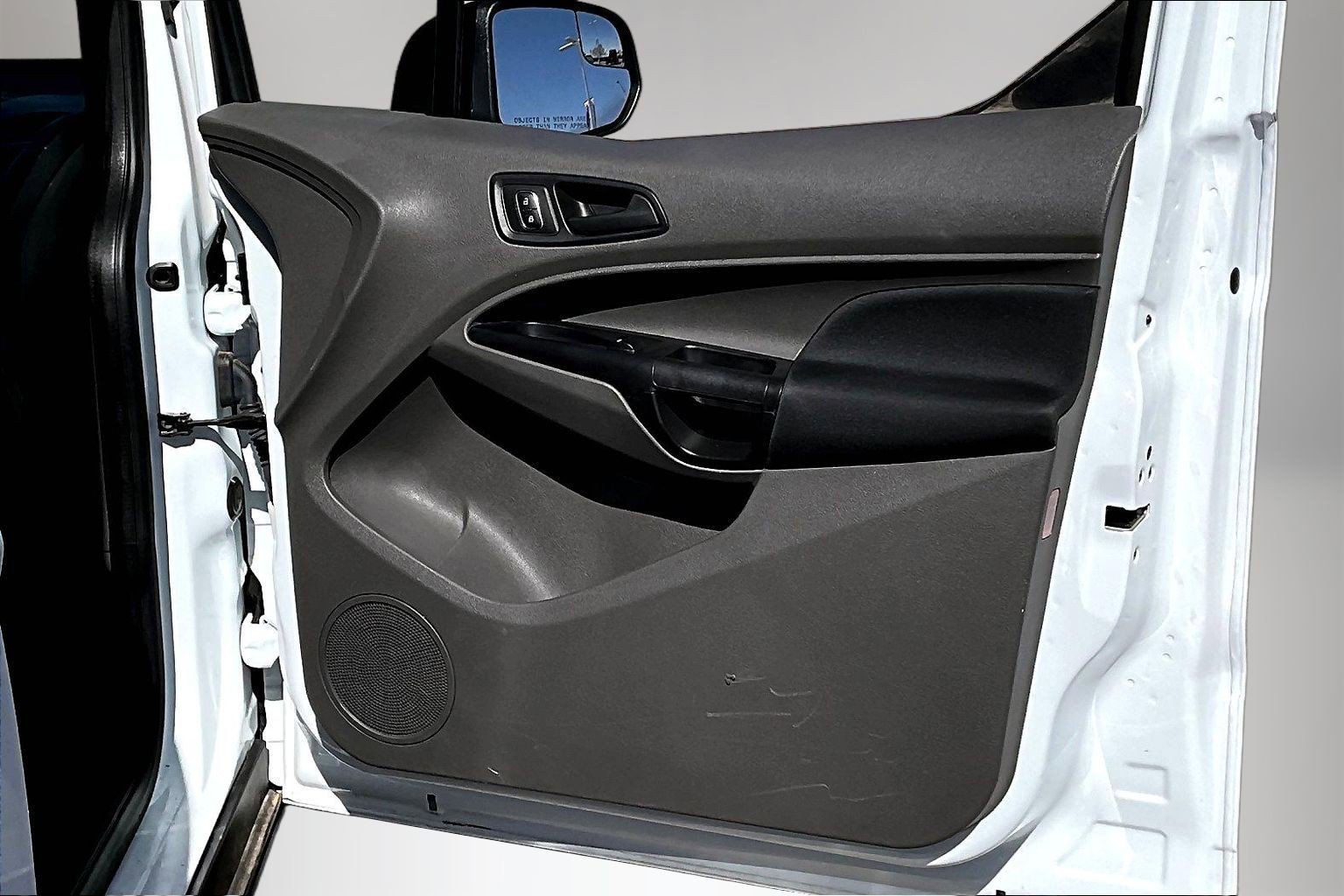 Used 2022 Ford Transit Connect XL image 26