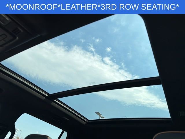 Used 2024 GMC Yukon AT4 w/ Technology Package image 28