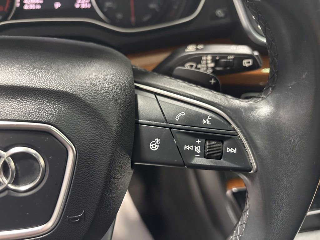 Used 2023 Audi Q5 2.0T Premium w/ Convenience Package image 19