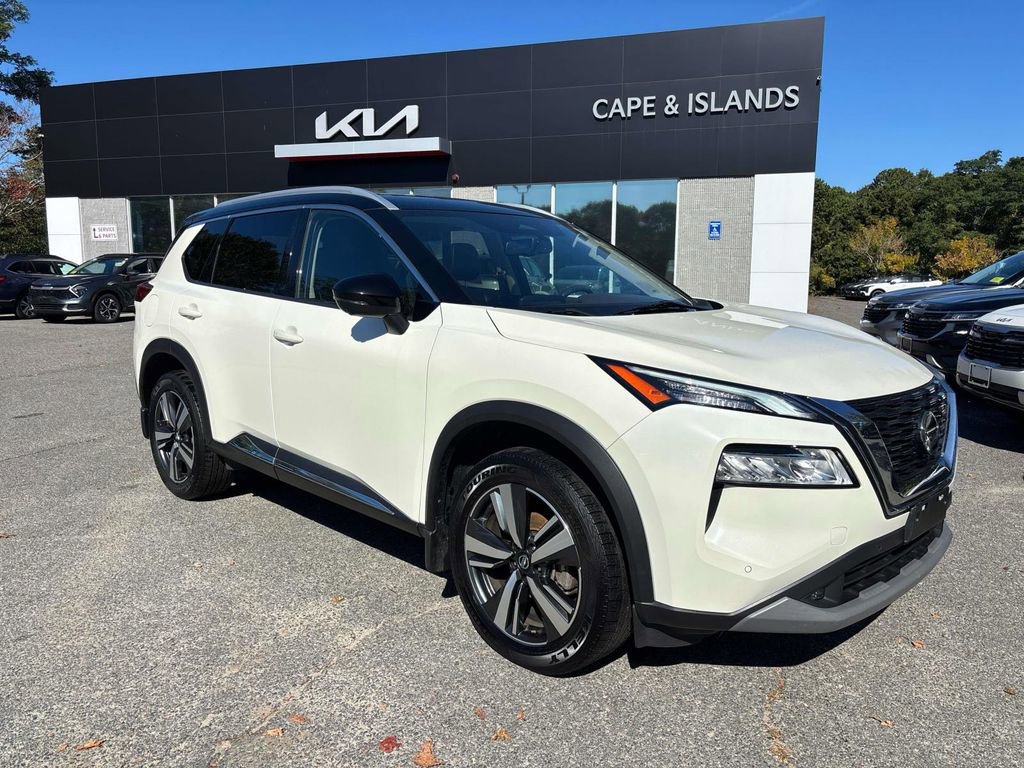 Used 2021 Nissan Rogue SL w/ Premium Package