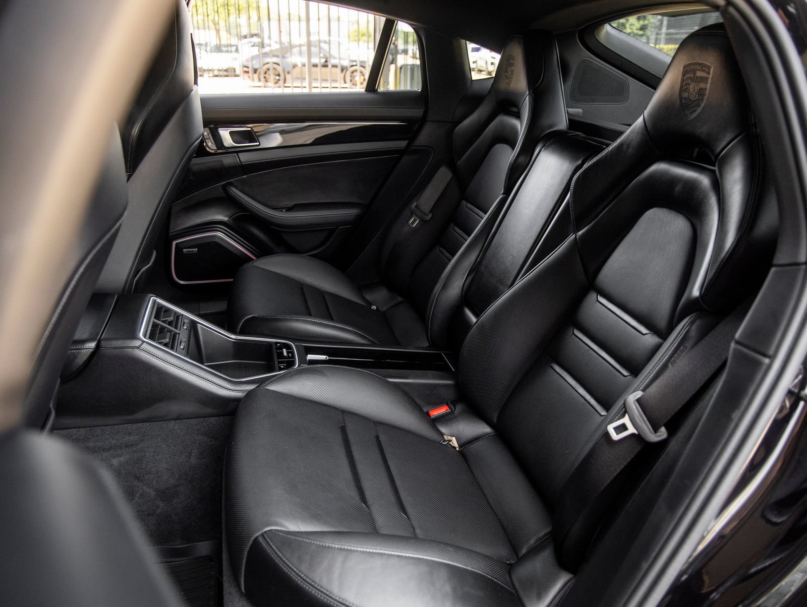 Certified 2023 Porsche Panamera 4S AWD/4WD image 36