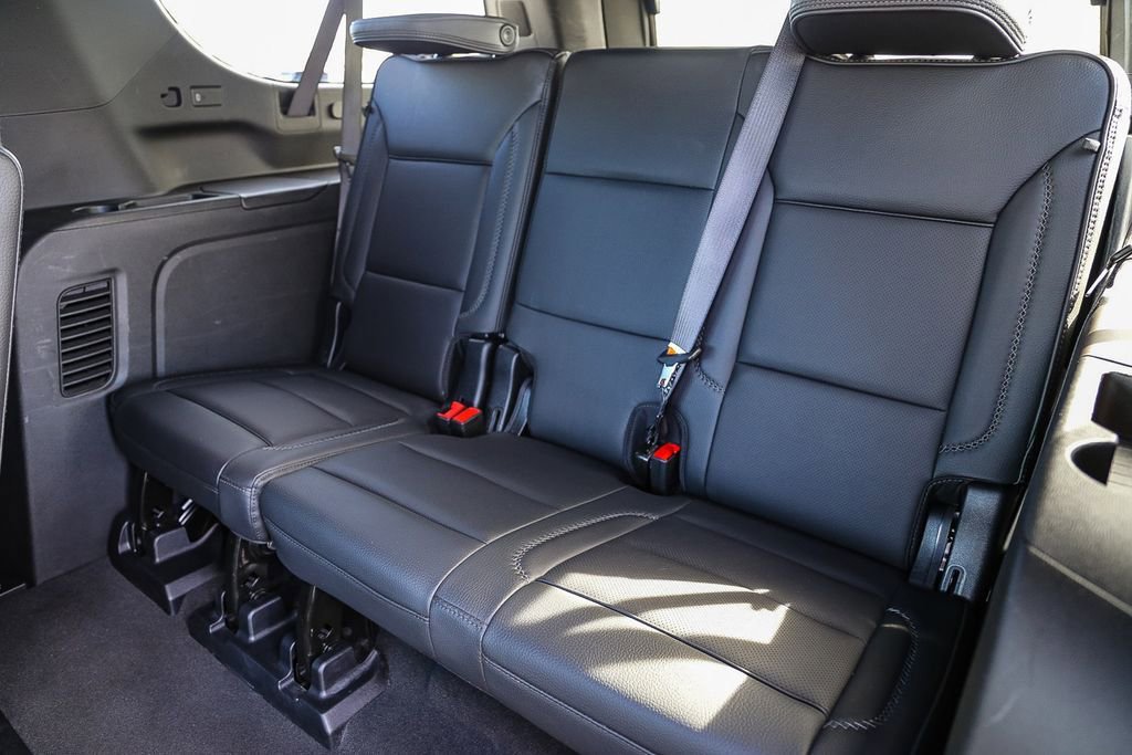 Used 2025 GMC Yukon XL Denali image 20