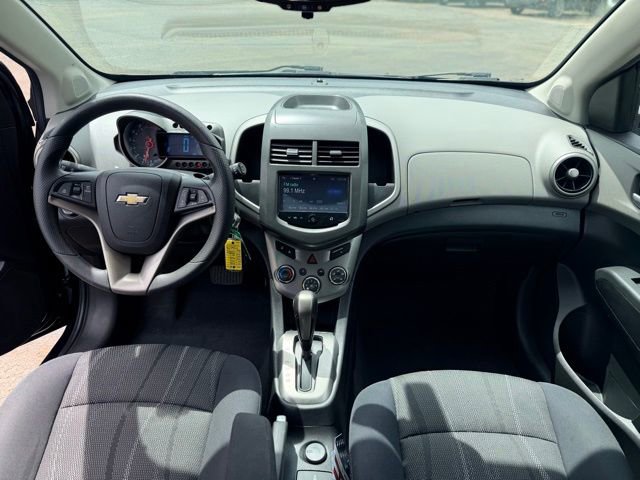 Used 2016 Chevrolet Sonic LT FWD image 17