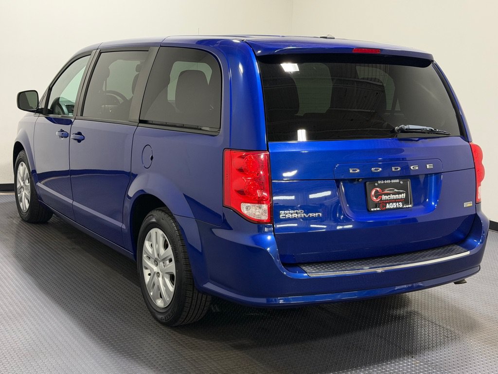 Used 2018 Dodge Grand Caravan SE w/ UConnect Hands-Free Group FWD image 7