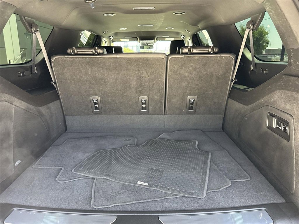 Used 2021 Cadillac Escalade ESV Luxury image 25