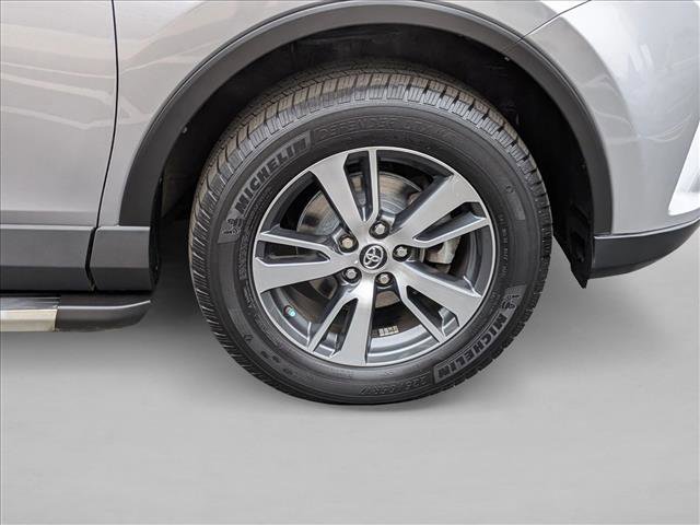 Used 2016 Toyota RAV4 XLE image 22