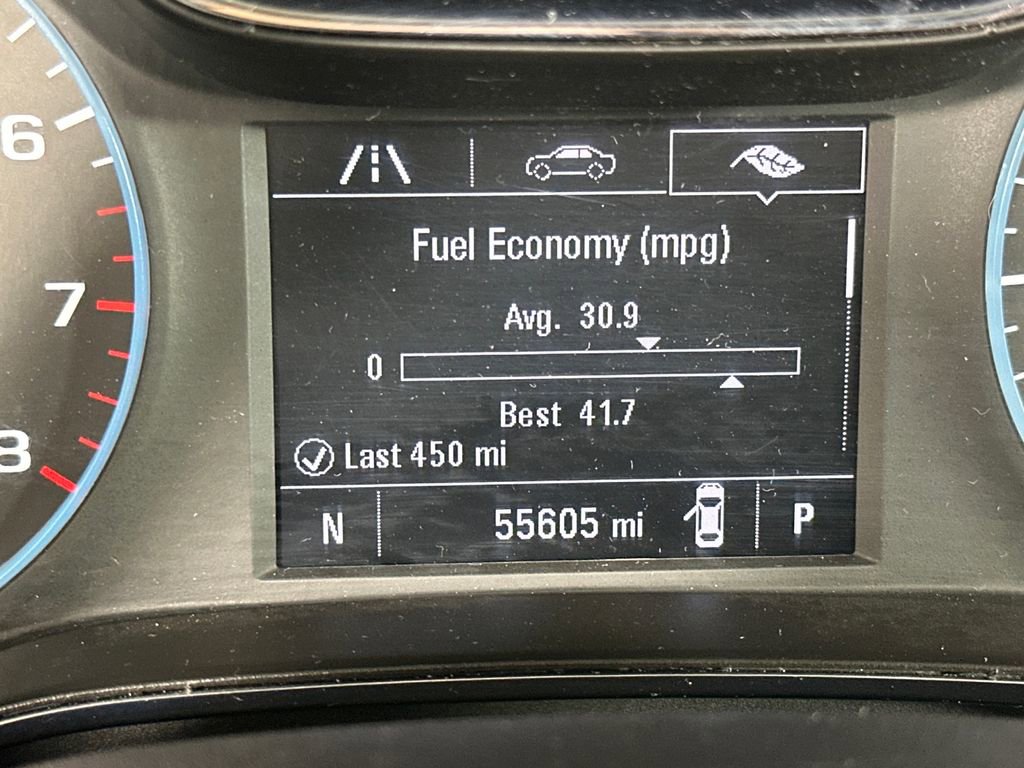 Used 2017 Chevrolet Cruze LS FWD image 19