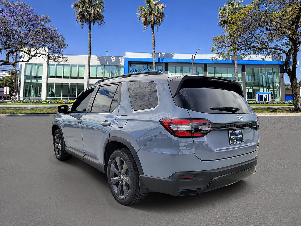 New 2026 Honda Pilot Sport image 3