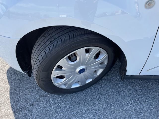 Used 2023 Ford Transit Connect XLT image 16