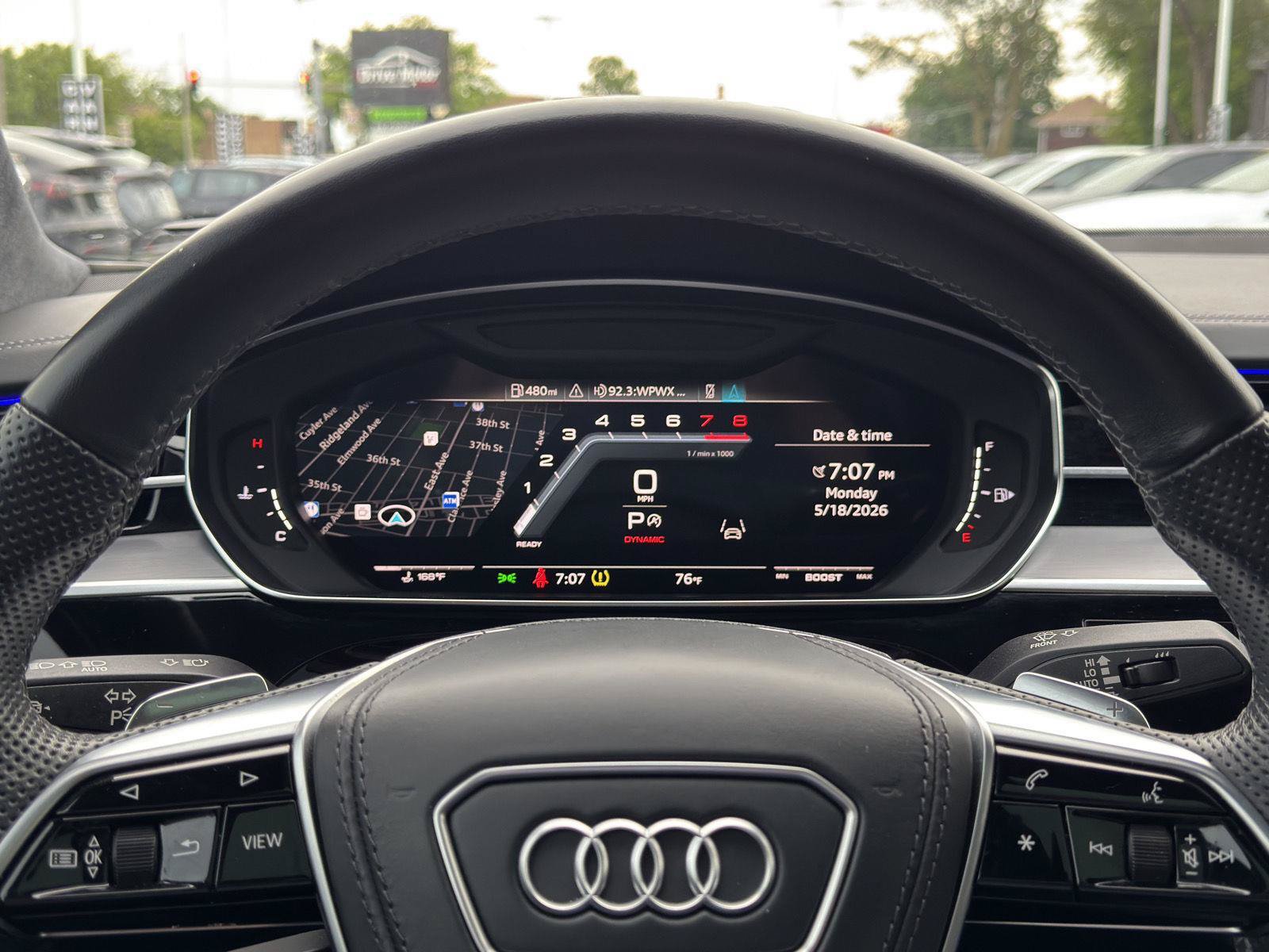 Used 2022 Audi S8 AWD/4WD image 25